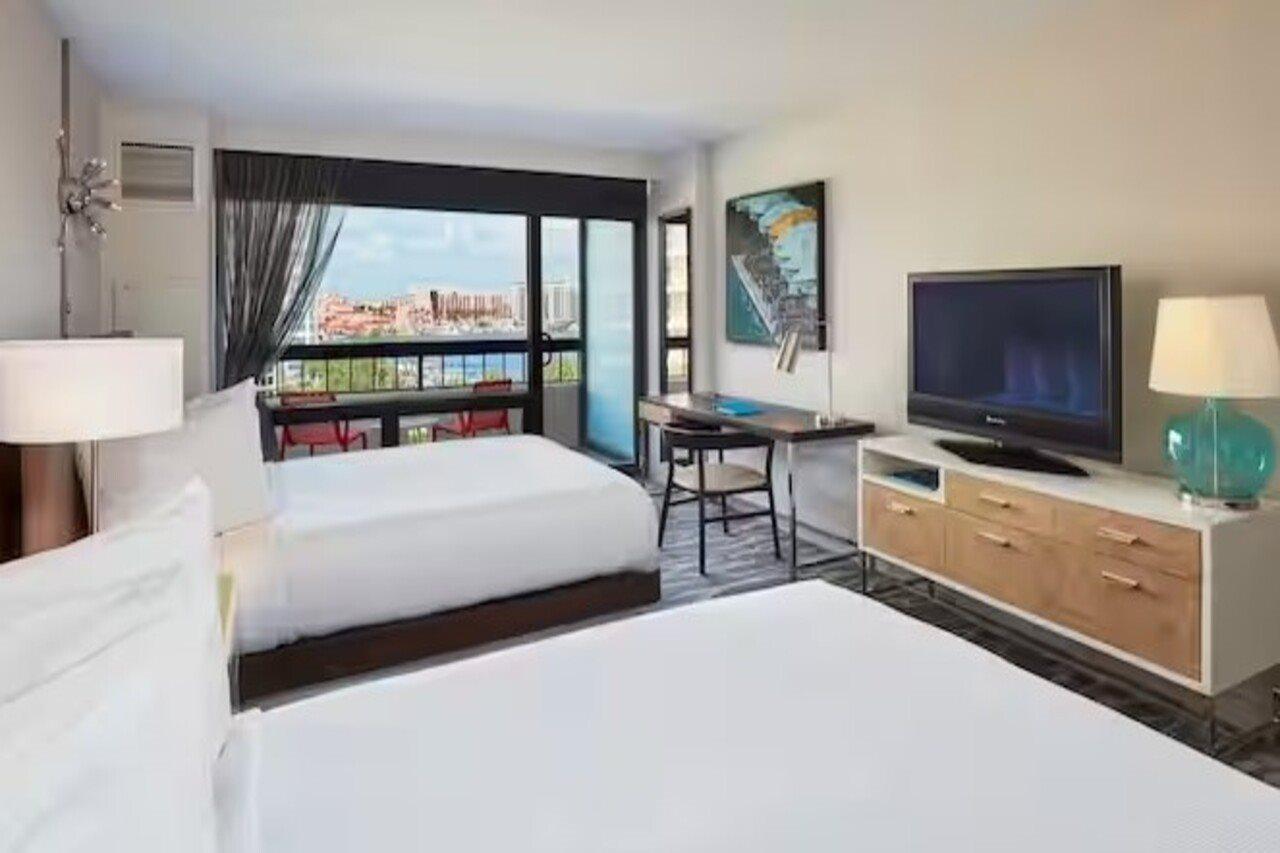 Waterstone Resort & Marina Boca Raton, Curio Collection By Hilton Exterior photo