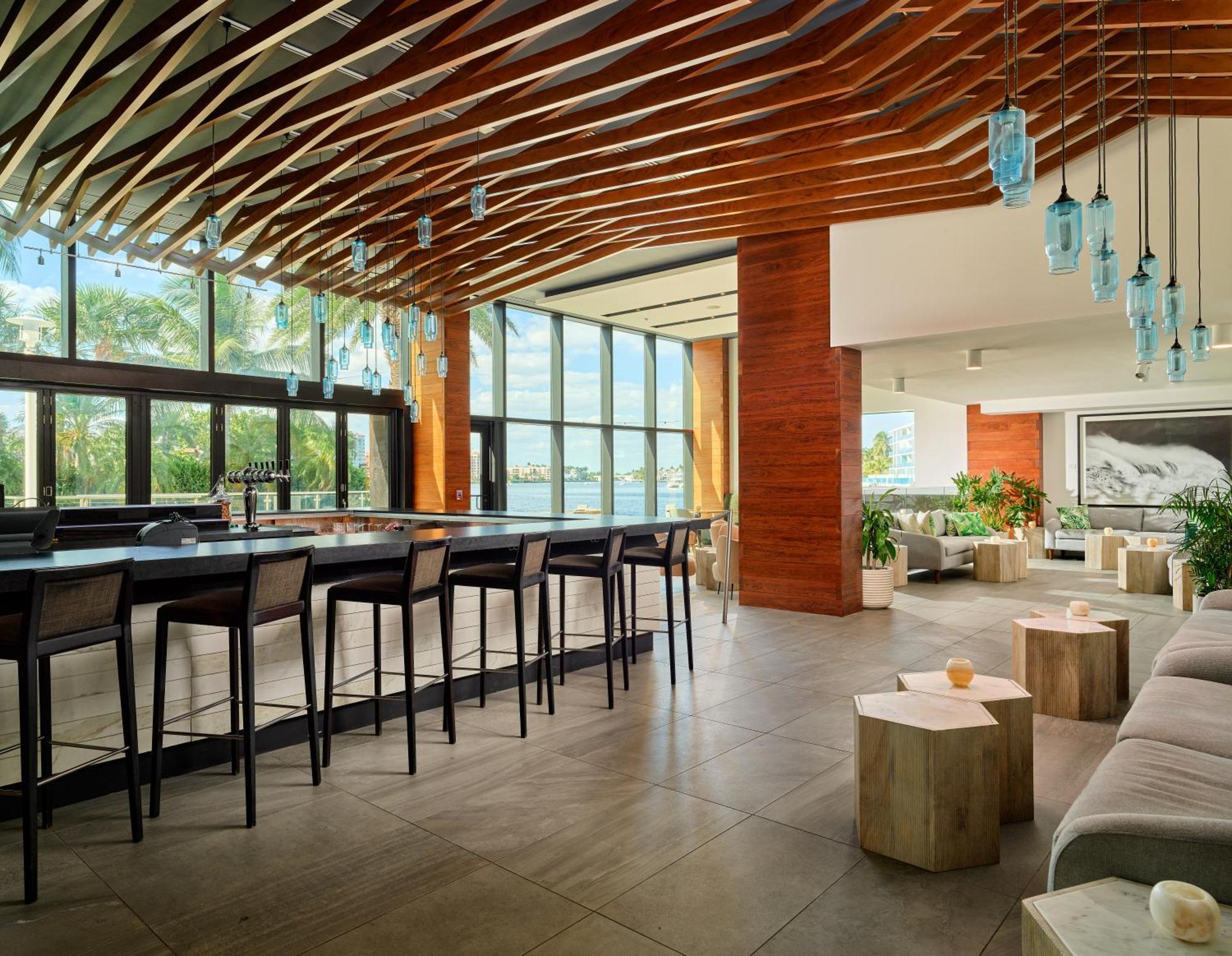 Waterstone Resort & Marina Boca Raton, Curio Collection By Hilton Exterior photo